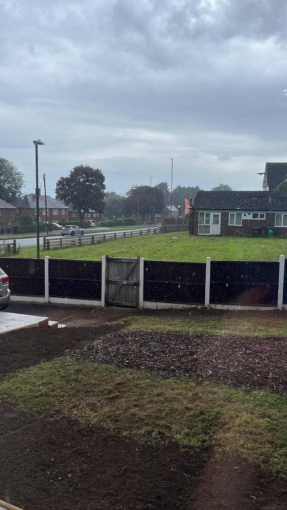 Strelley House 2- Spacious With Free Off-street Parking, Wifi 500mb & Netflix, Close To M1 Jct26 Family & Contractor Friendly Дом отдыха Ноттингем